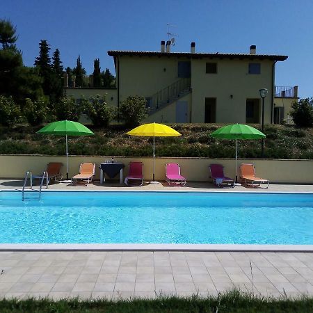Agriturismo Terra Dei Falchi Castilenti Eksteriør bilde
