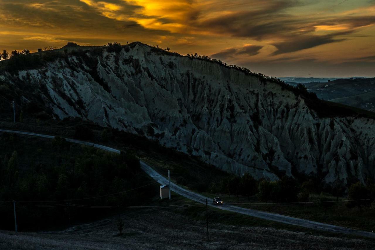 Agriturismo Terra Dei Falchi Castilenti Eksteriør bilde